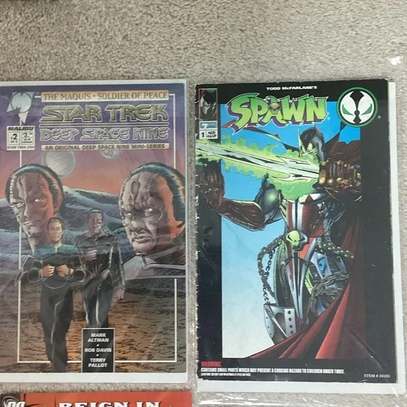 Comic Book Collection with Various Covers - Picture 2 of 7